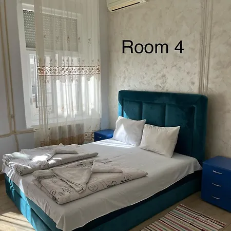 Sobe Sa Sopstvenim Kupatilom Private Bathroom In Center *