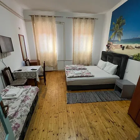 بيت ضيافة Sobe Sa Sopstvenim Kupatilom Private Bathroom In Center *