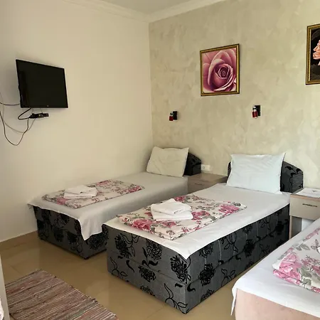 Sobe Sa Sopstvenim Kupatilom Private Bathroom In Center بيت ضيافة