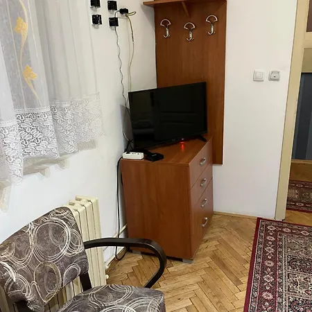 Sobe Sa Sopstvenim Kupatilom Private Bathroom In Center بيت ضيافة