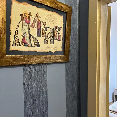 Sobe Sa Sopstvenim Kupatilom Private Bathroom In Center