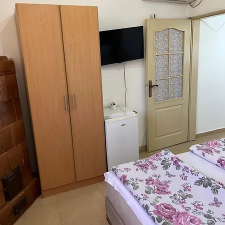 بيت ضيافة Sobe Sa Sopstvenim Kupatilom Private Bathroom In Center *